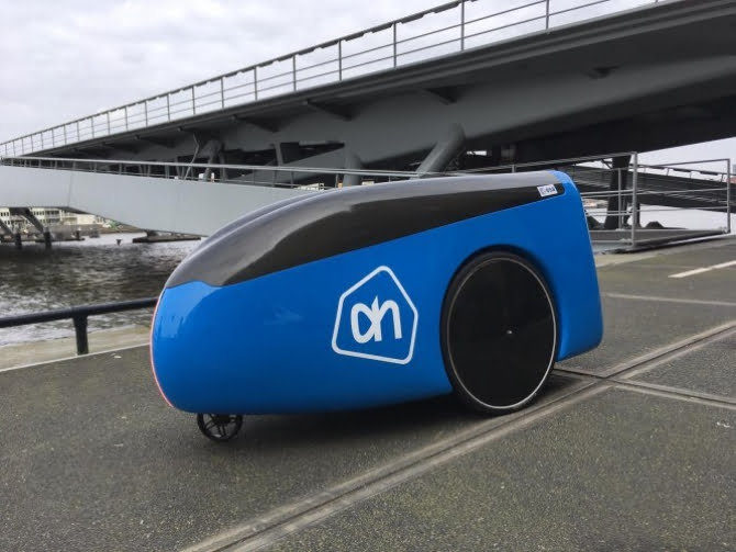 Groceries on wheels: Dutch retailer Albert Heijin unveils autonomous delivery robot 'Aitonomi'