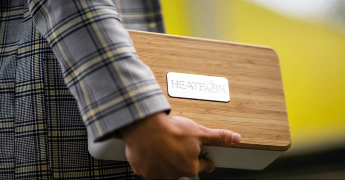 A round-up of latest tech by Dutch startups: Self-heating lunch box, dreaming headband & more