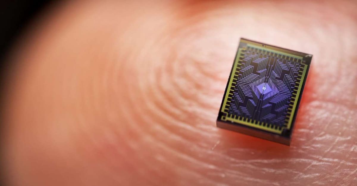 Intel unveils Tunnel Falls, a 12-Qubit silicon chip for quantum research: Know more
