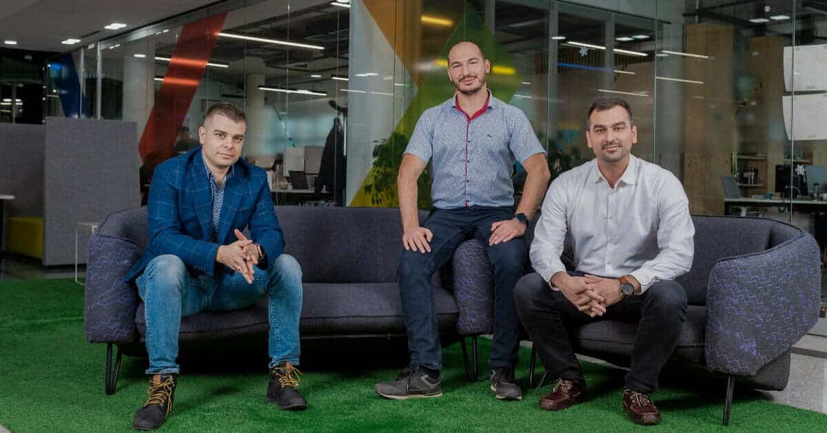 UK’s Payhawk launches zero-interest emergency credit cards for US and UK businesses