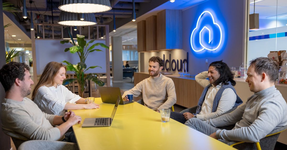 Eindhoven’s Sendcloud acquires Lox to improve shipping and delivery management