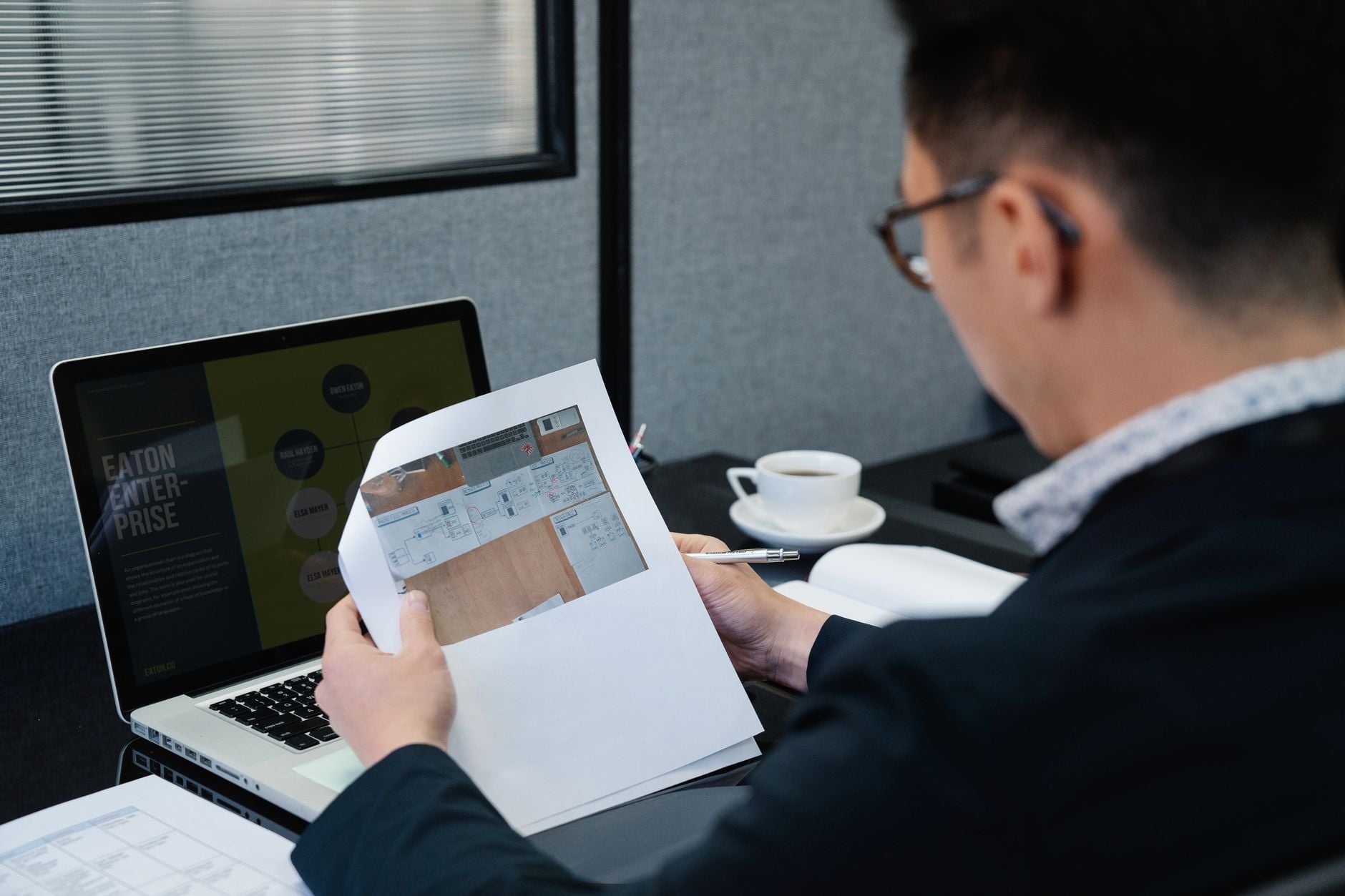 AI helped solo professionals match two-person teams in a 776-person experiment, suggesting success in an AI-shaped workplace may depend on learning to cross expertise boundaries