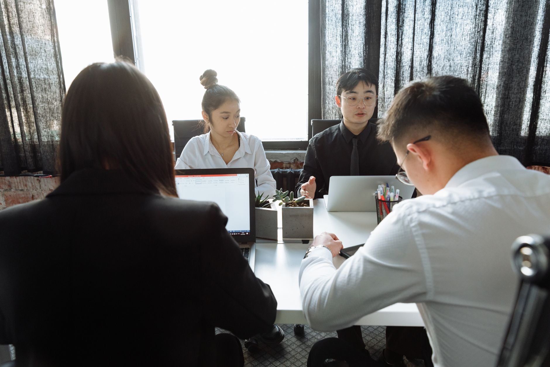 Microsoft Japan gave roughly 2,300 employees five consecutive Fridays off in August 2019 without cutting their pay — and sales per employee came in 39.9% higher than the same month a year earlier. The experiment also forced a rethink of wasted work: 30-minute meetings became 46% more common, while employees increasingly replaced meetings with online collaboration.